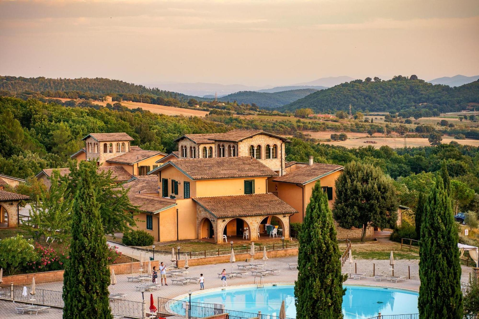 Pian Dei Mucini Resort Massa Marittima Exterior photo